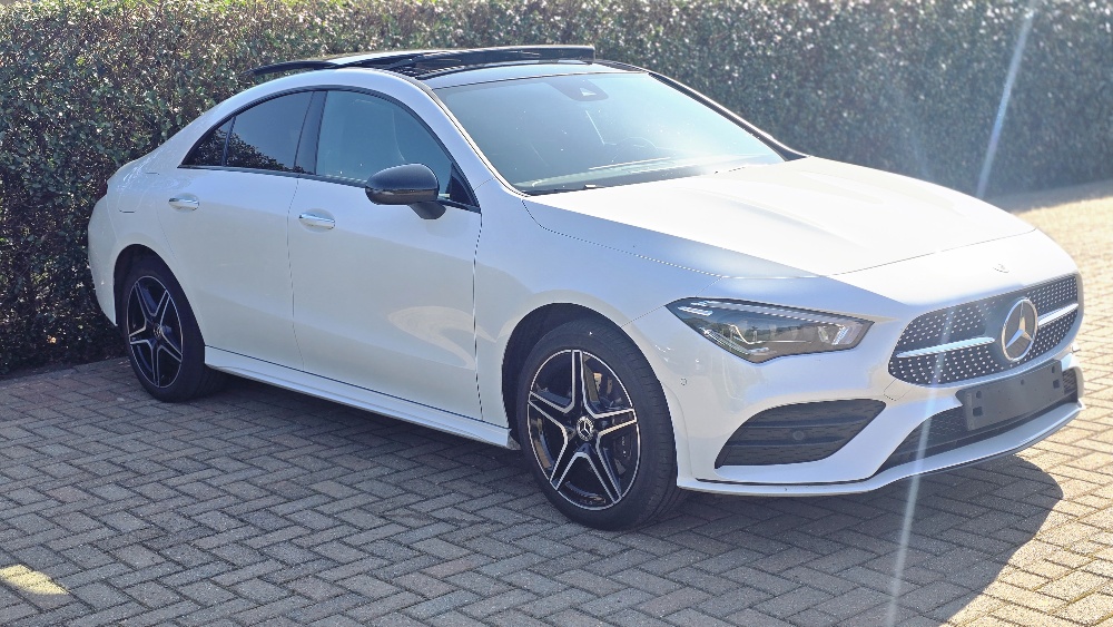 Mercedes-Benz CLA 250e AMG Line