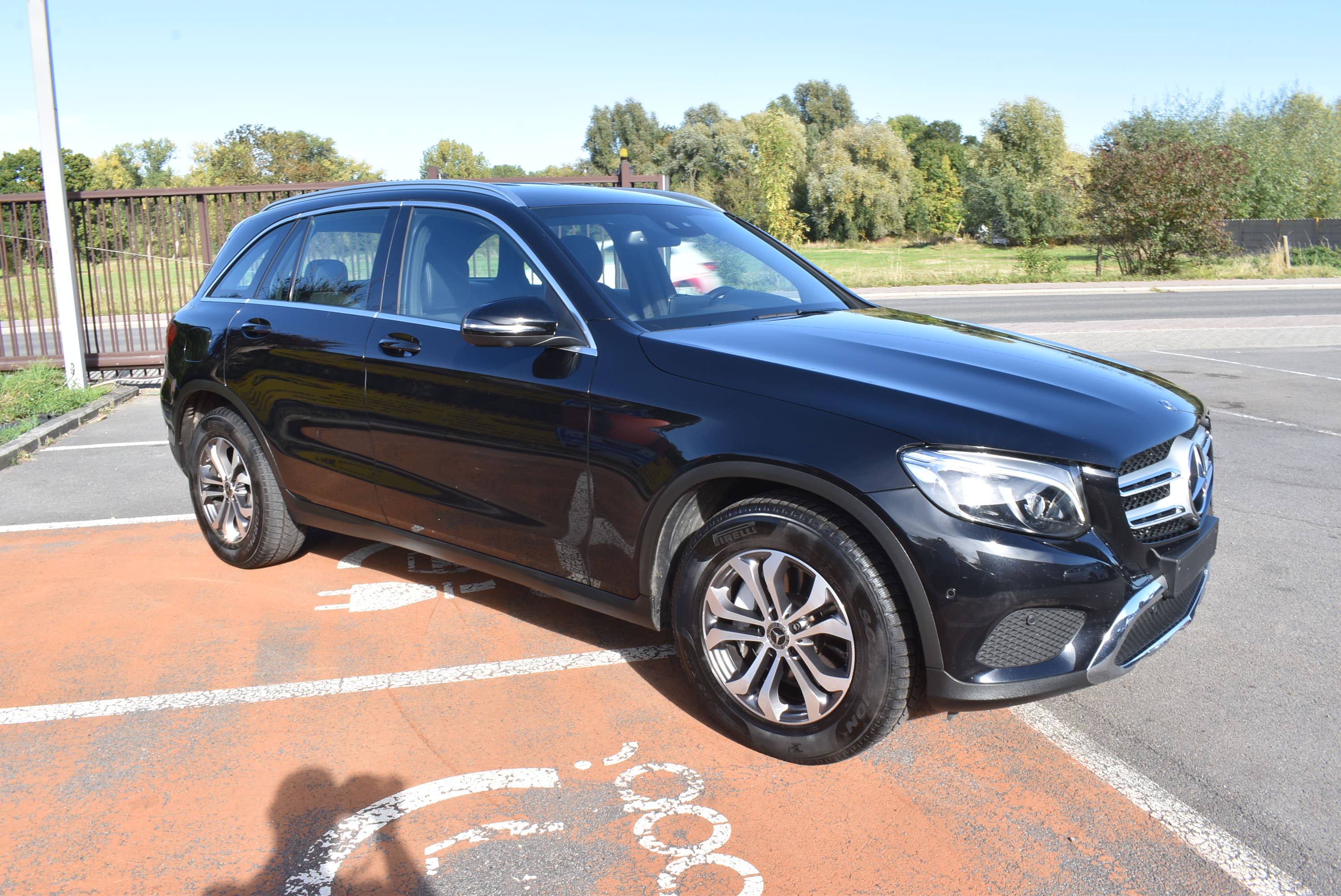 Mercedes-Benz GLC 220d AMG Line