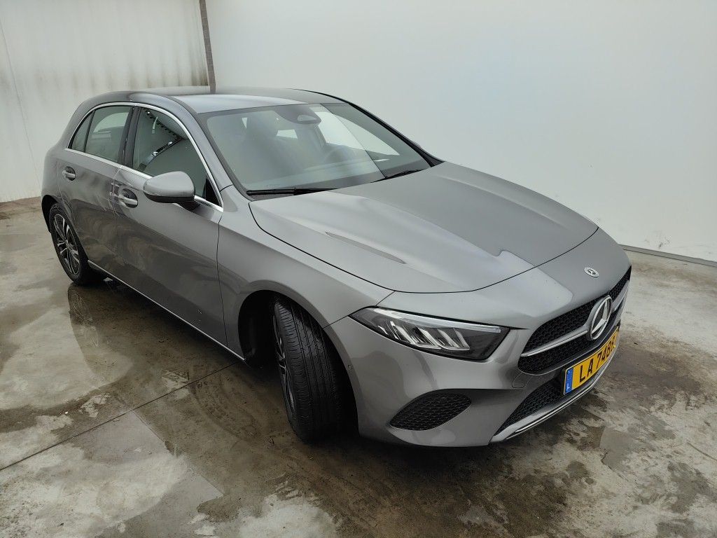 Mercedes-Benz A 180 Luxury Line