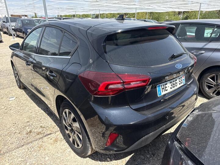 Ford Focus 1.0 Ecob Mhev 125PS Titanium X Business