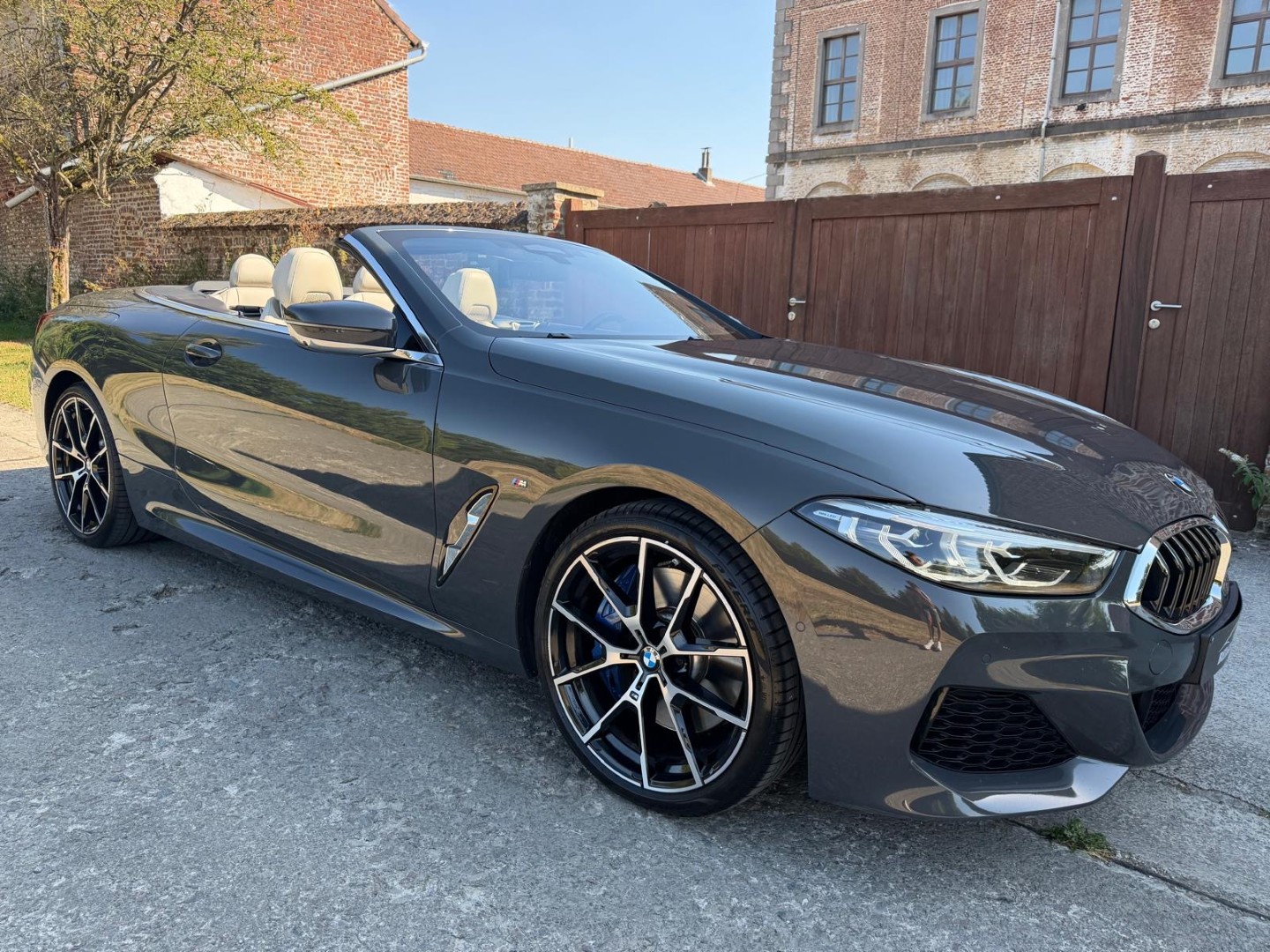 BMW 8 Series M Sport