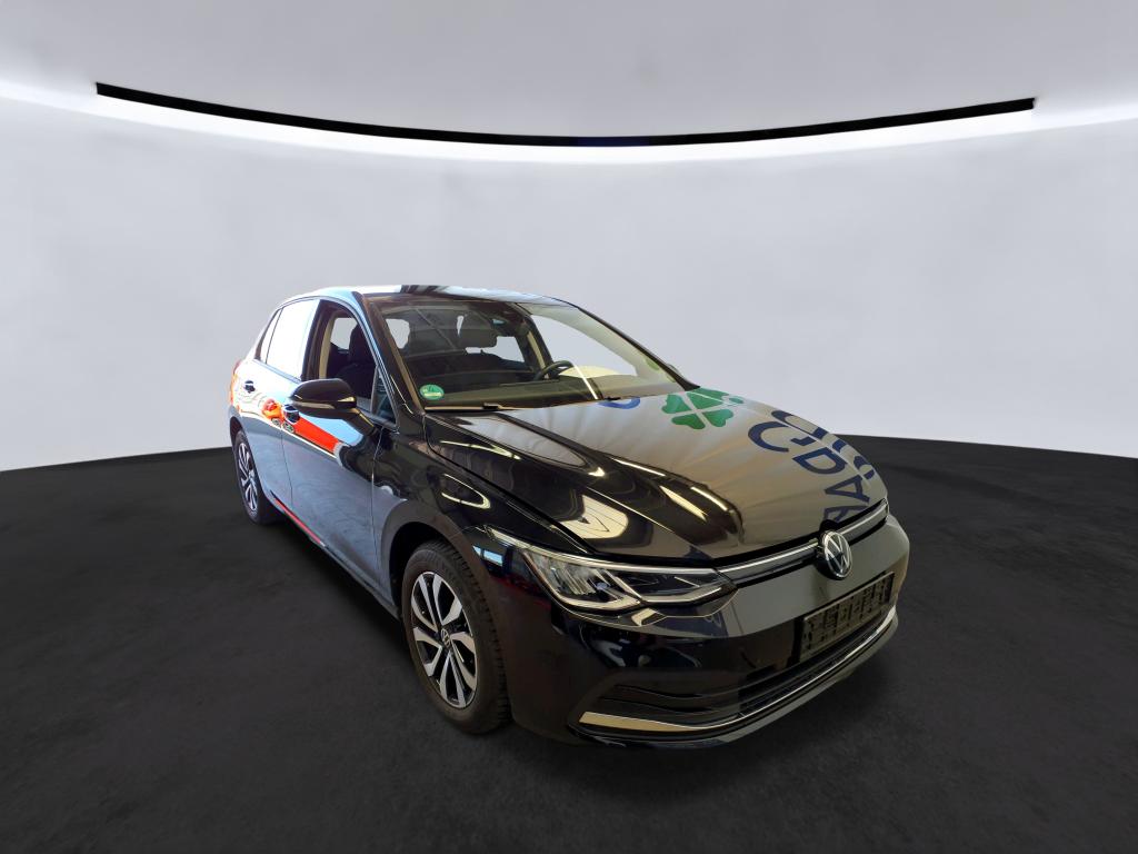 Volkswagen Golf 1.0 eTSI Active