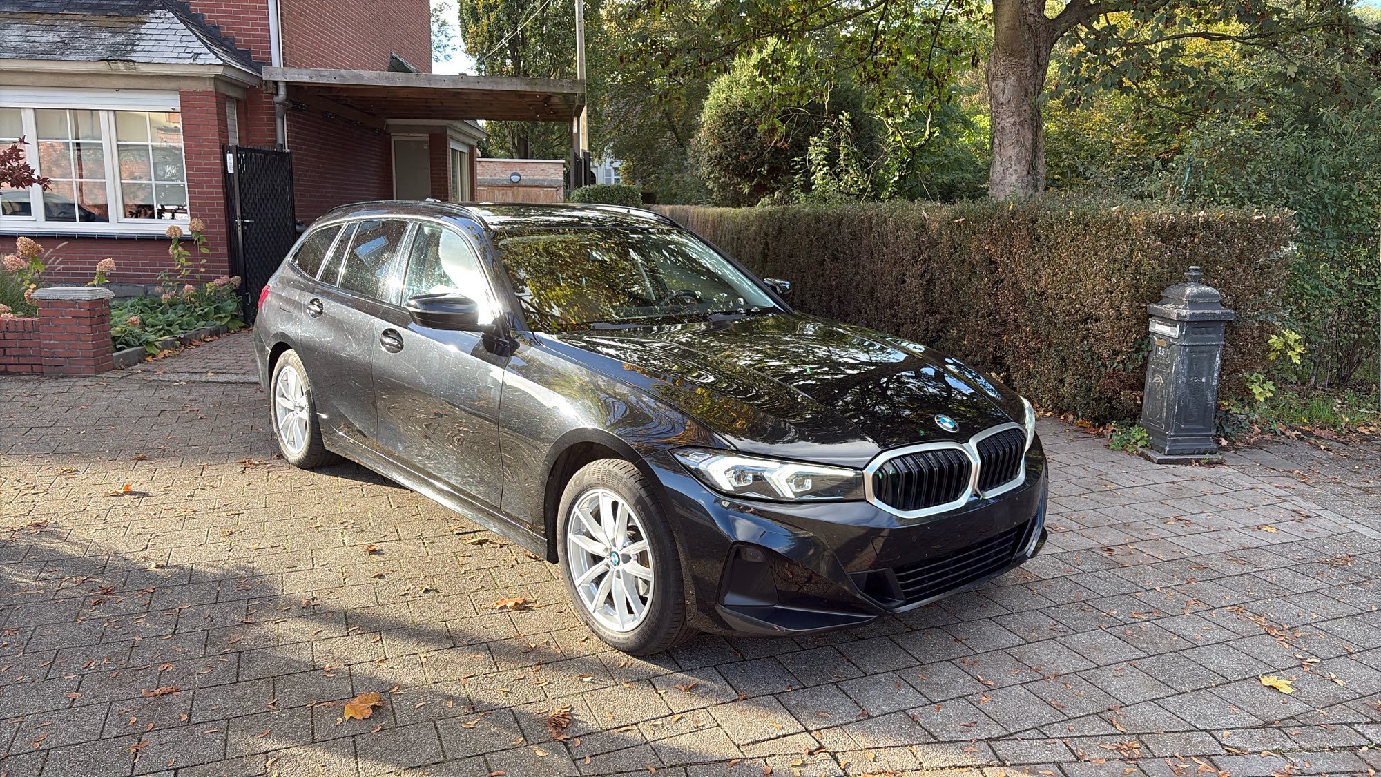 BMW 3 Series Touring 318i Business Advantage