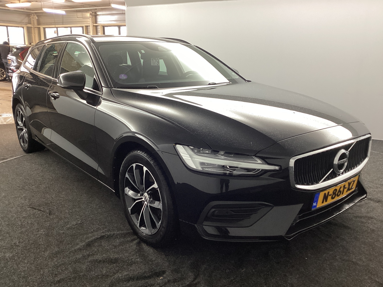 Volvo V60 B3 Momentum