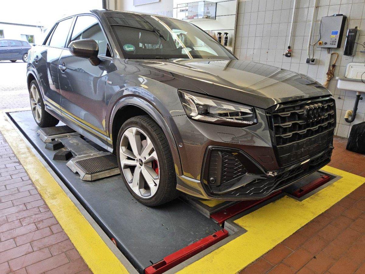 Audi Q2 35 TFSI S Line