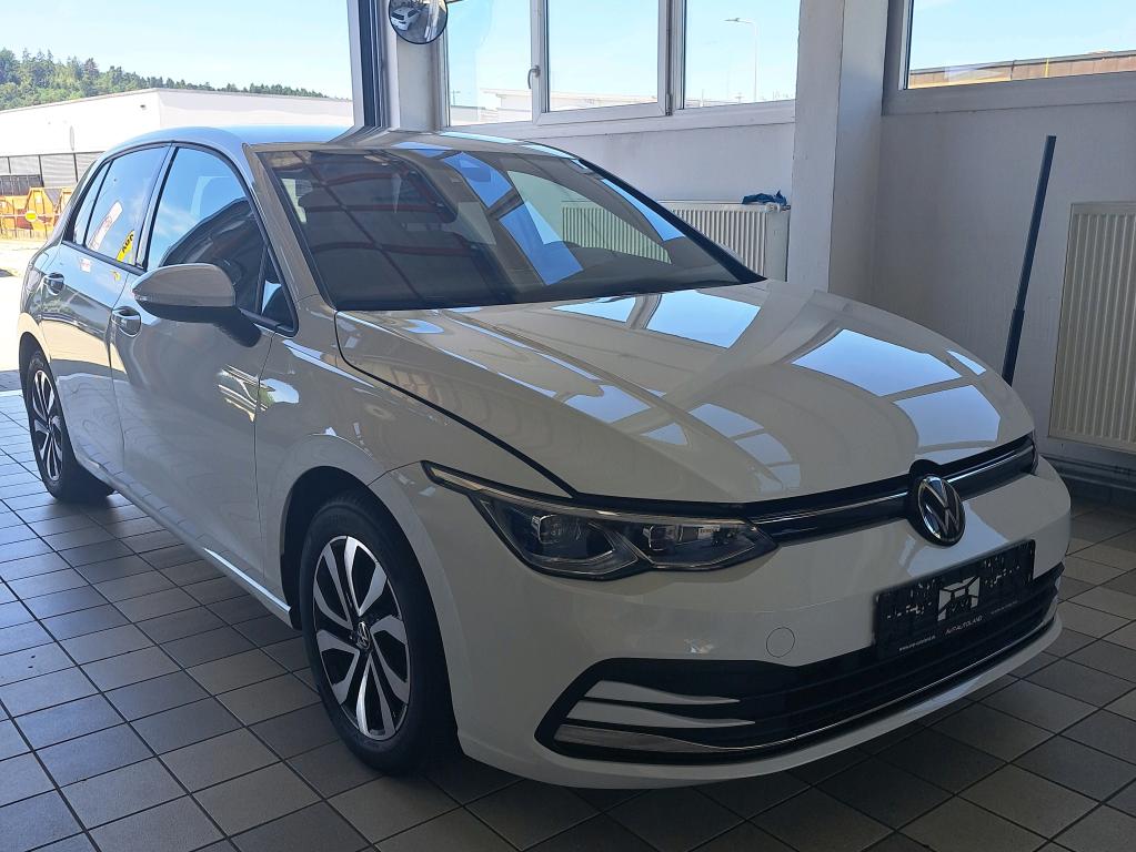 Volkswagen Golf 1.5 TSI Active