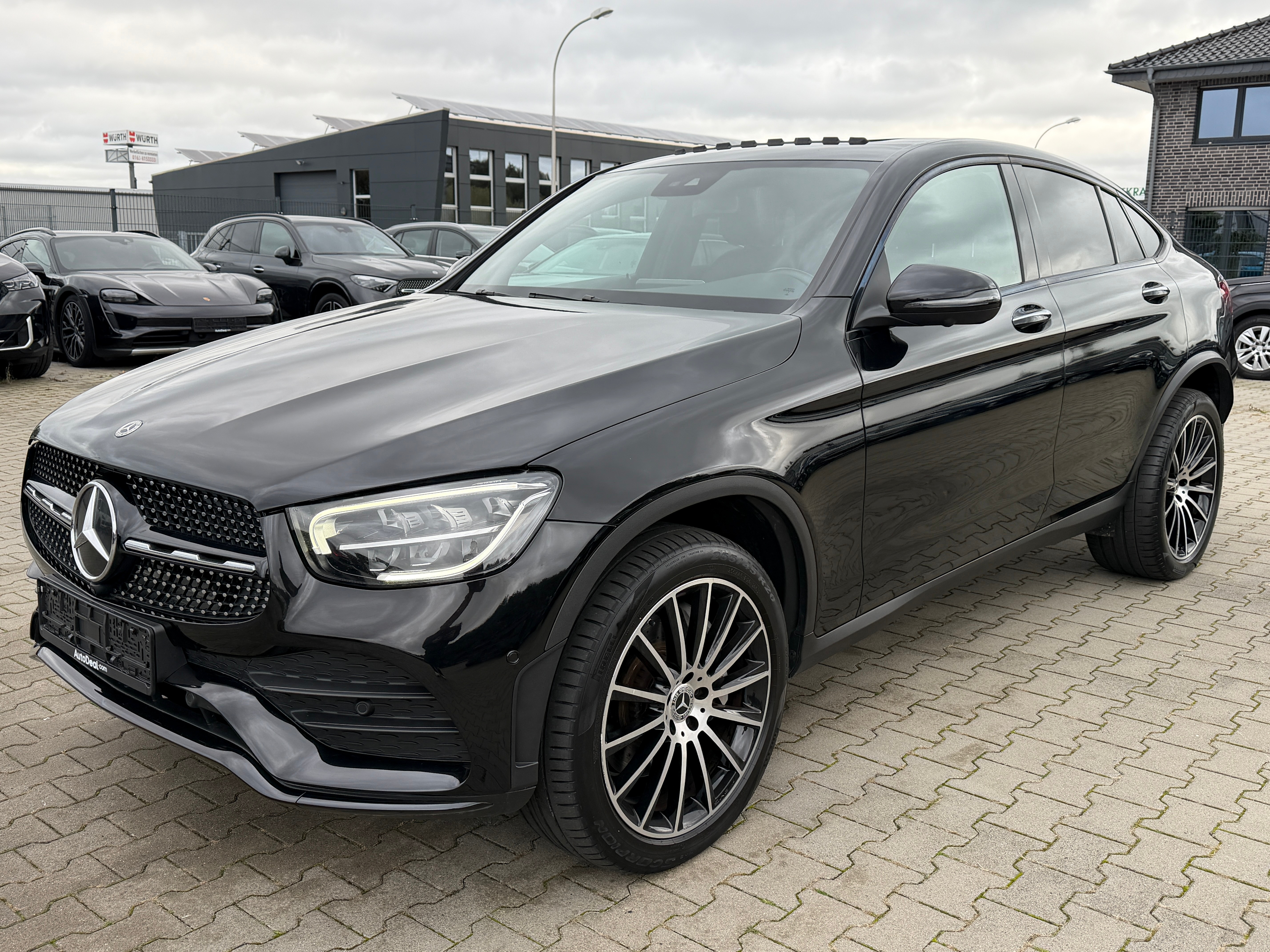 Mercedes-Benz GLC Coupé 300de AMG Line