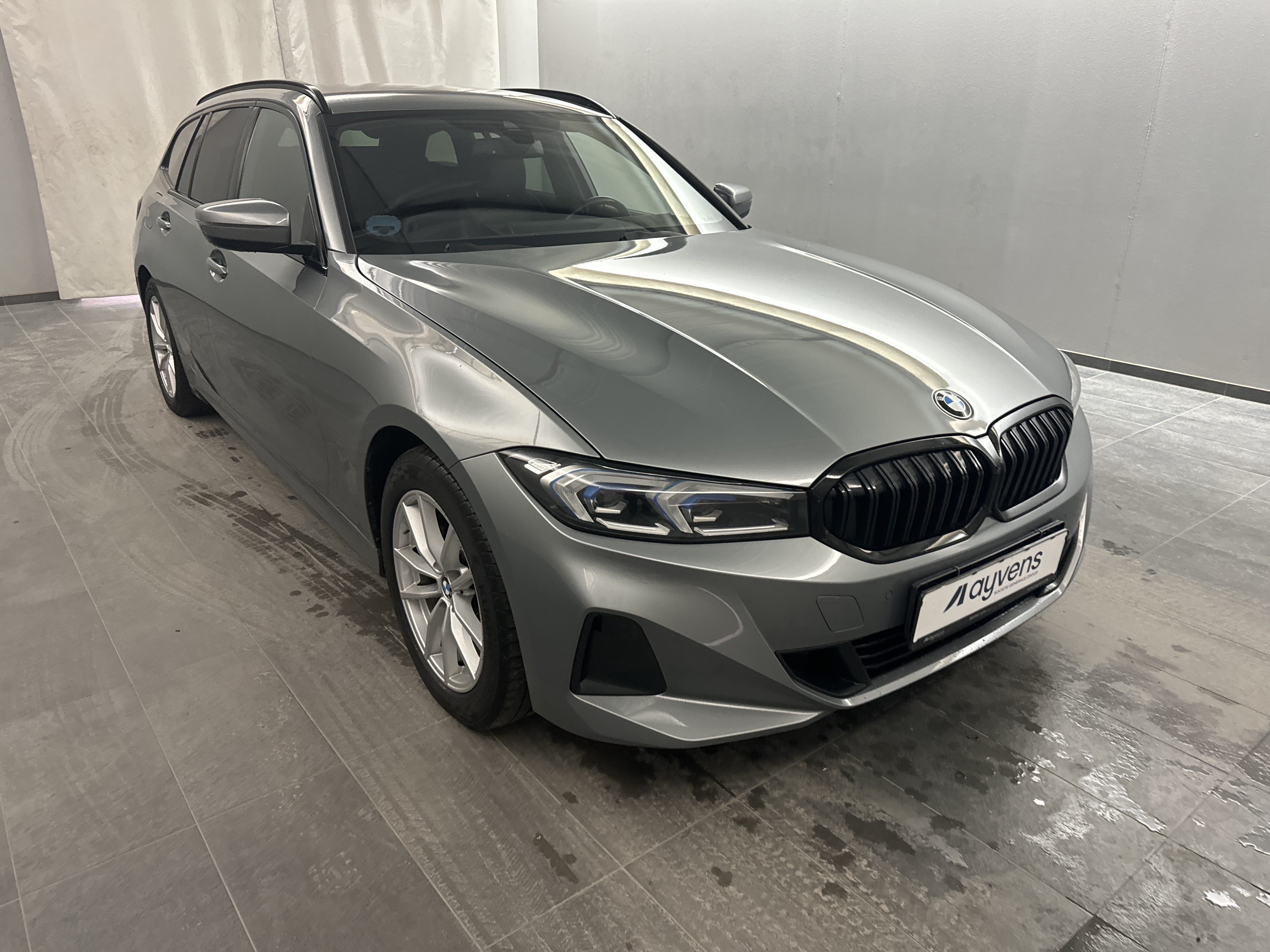 BMW 3 Series Touring 318d
