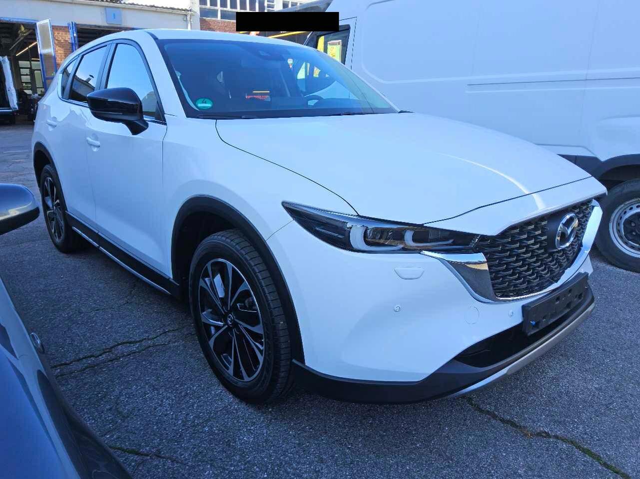 Mazda CX-5 Newground