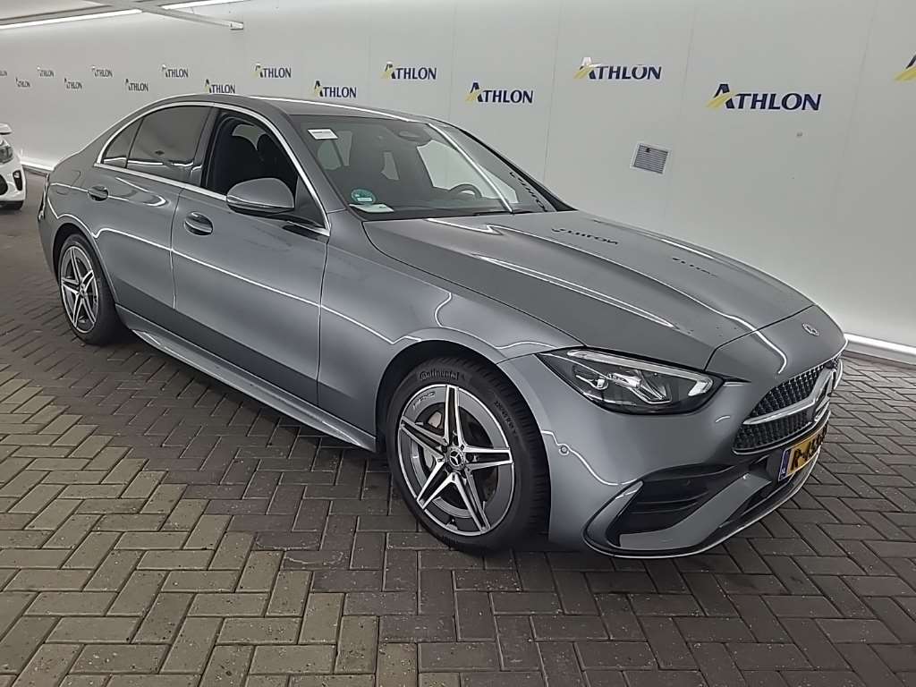 Mercedes-Benz C 300e AMG Line