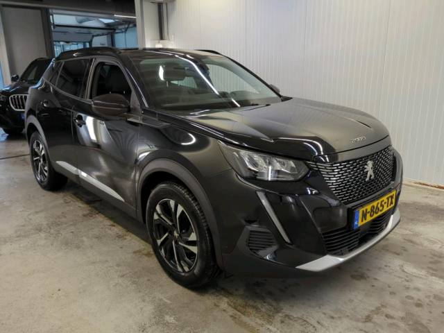 Peugeot 2008 1.2i Allure