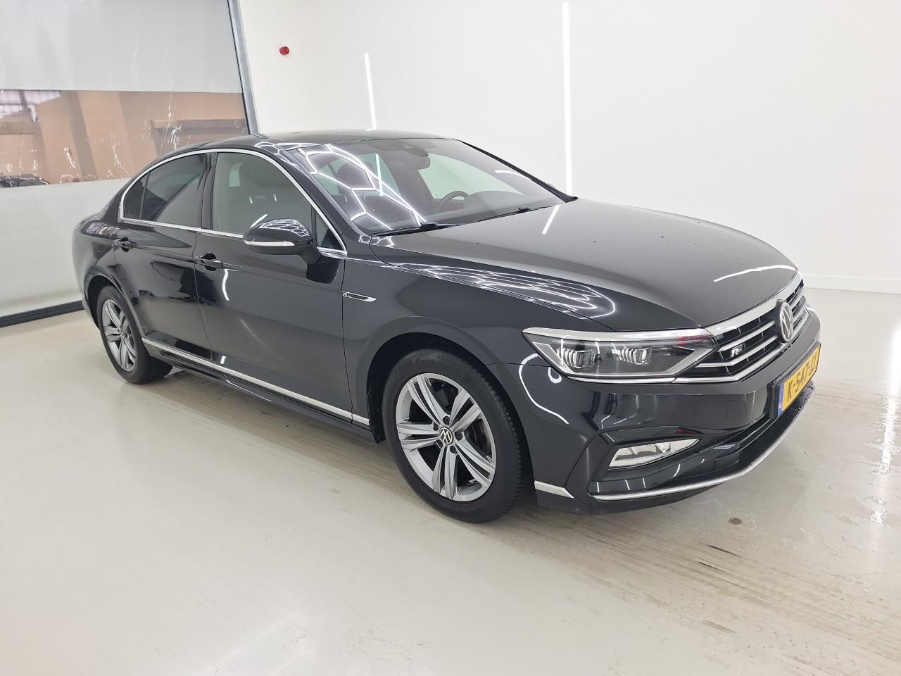 Volkswagen Passat 1.5 TSI R-Line