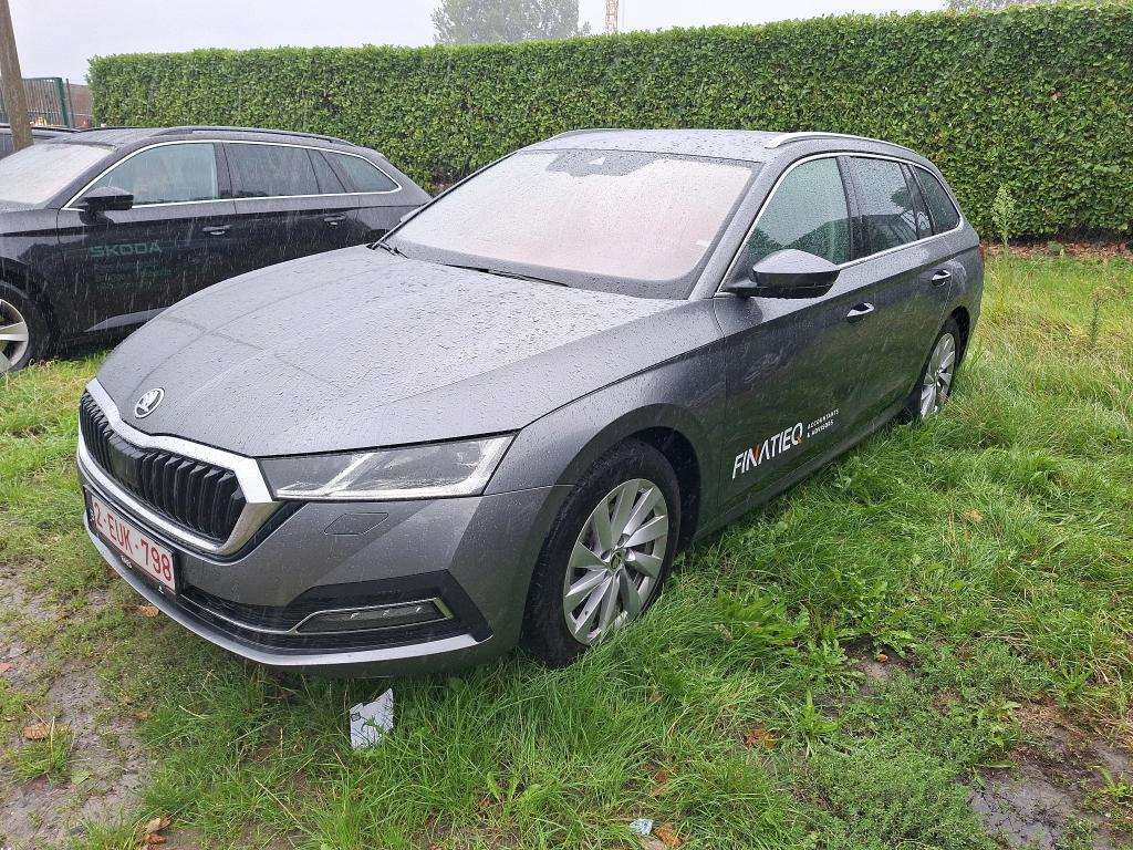 Skoda Octavia Combi SW 1.5 TSI eTec MHE Clever+ DSG 110 kw.