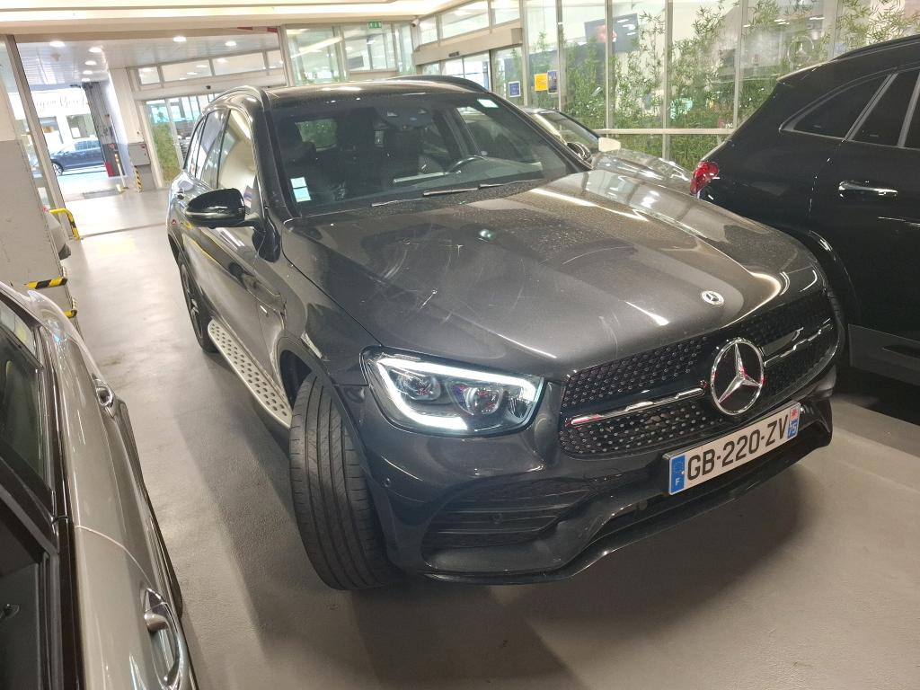 Mercedes-Benz GLC 300e AMG Line