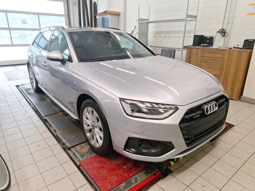 Audi A4 Avant 40 TFSI Advanced