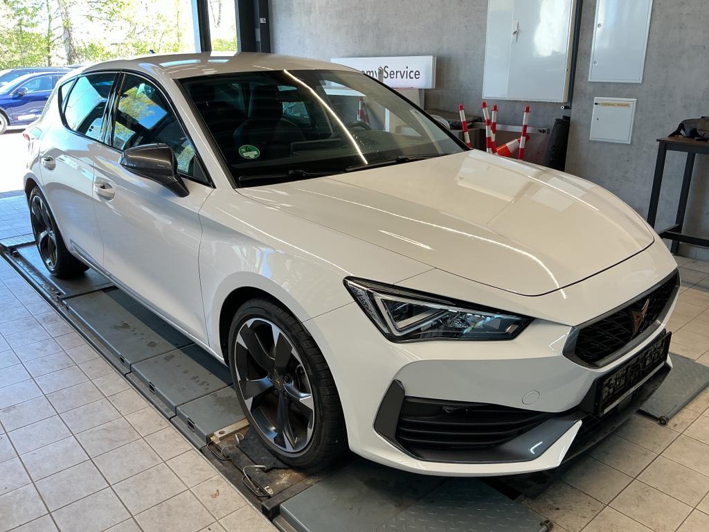 Cupra Leon 1.5 eTSI