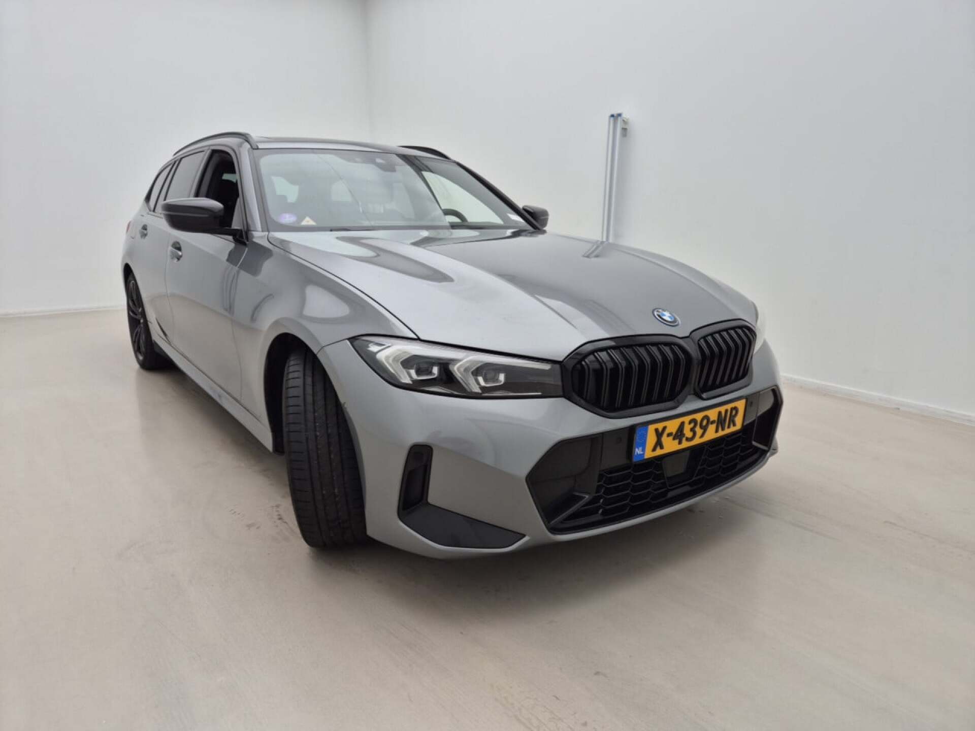 BMW 3 Series Touring 320e M Sport