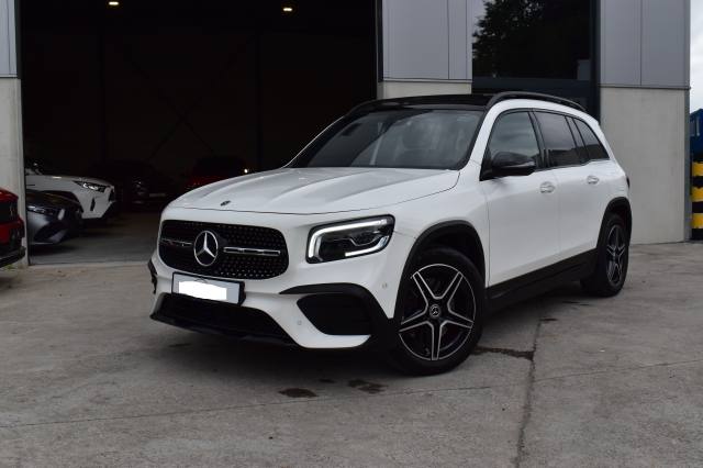 Mercedes-Benz GLB 220d AMG Line