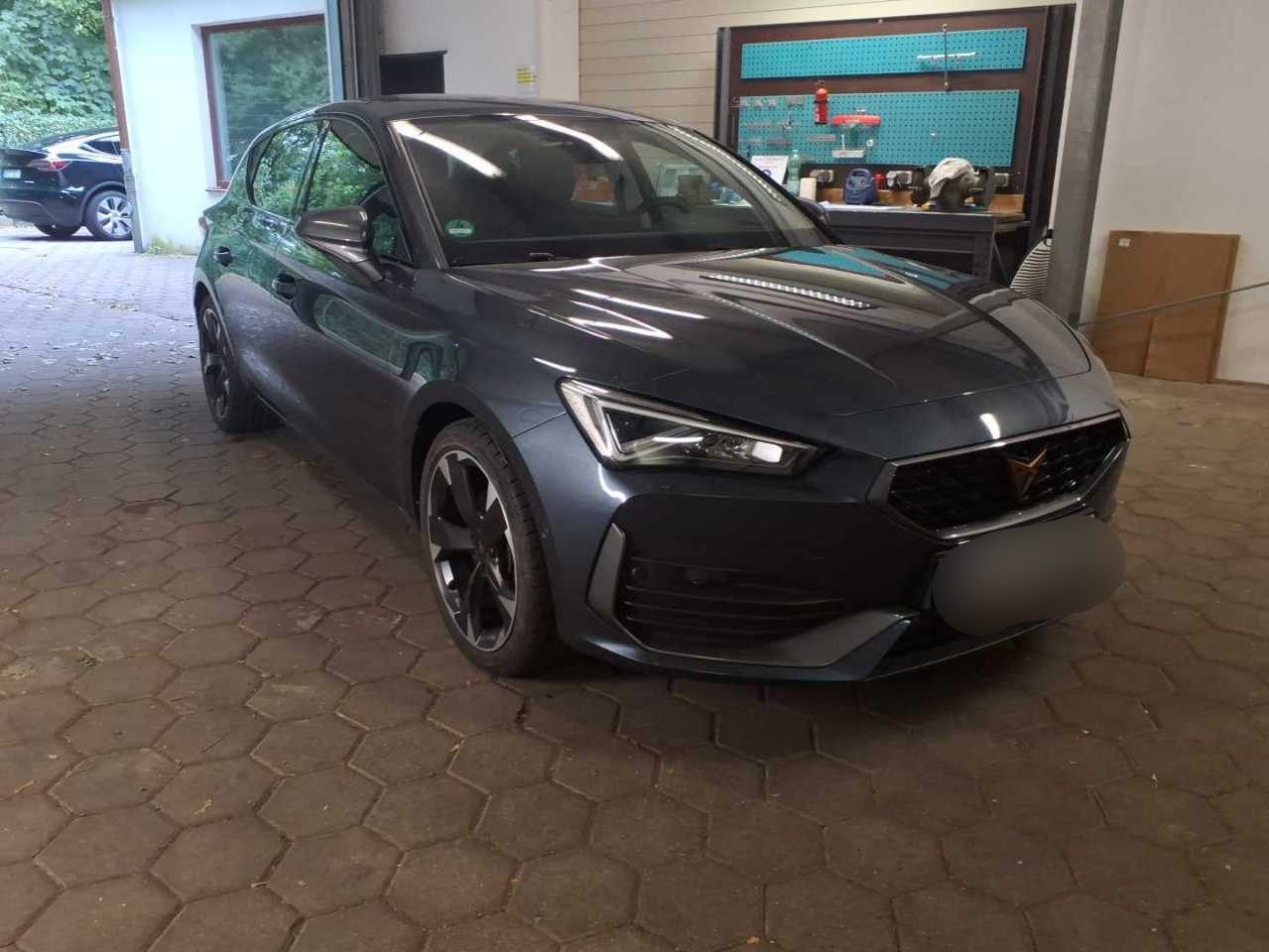 Cupra Leon 2.0 TSI