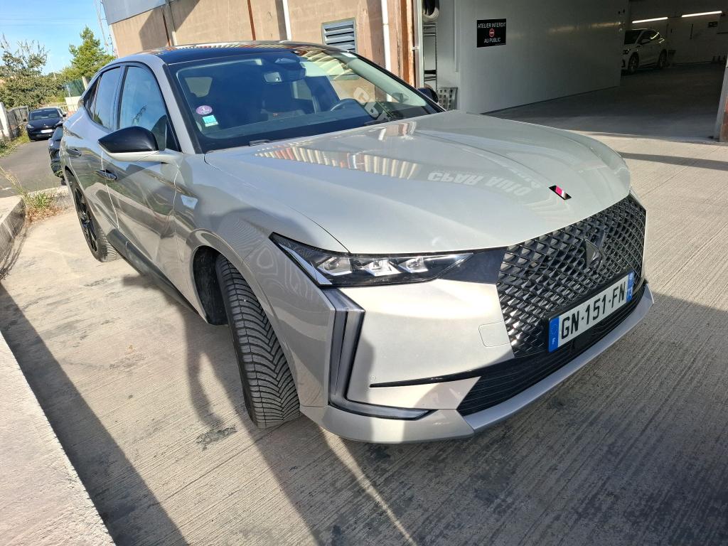 DS 4 1.6 E-Tense Performance Line +