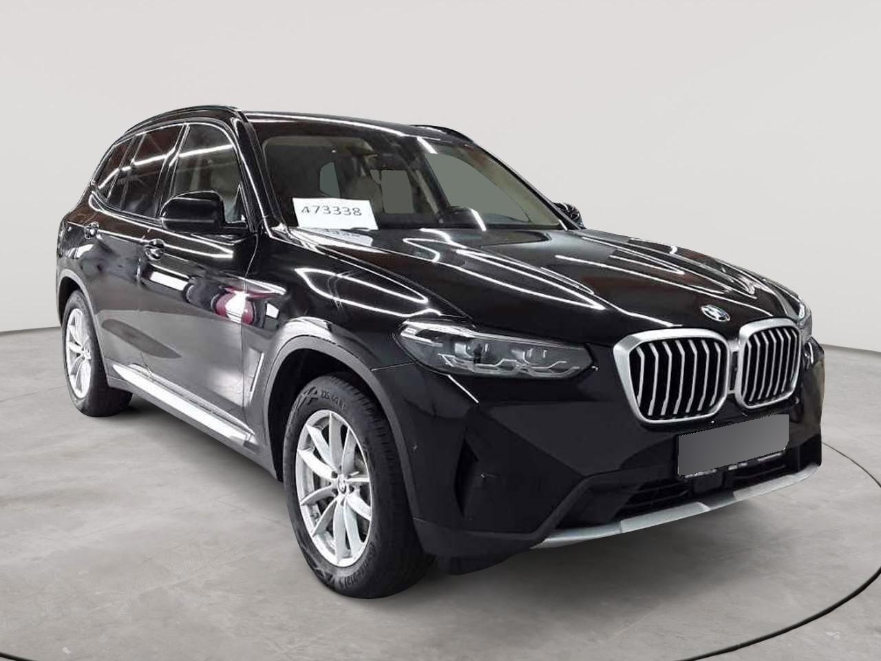 BMW X3 30i