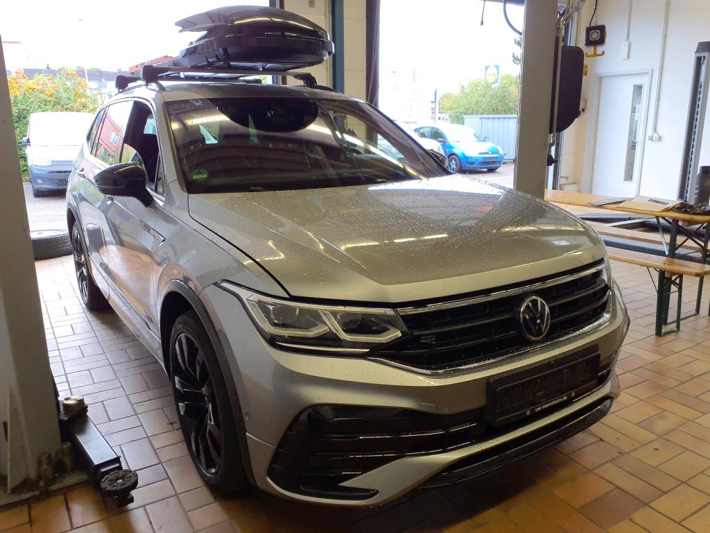 Volkswagen Tiguan Allspace 2.0 TSI R-Line