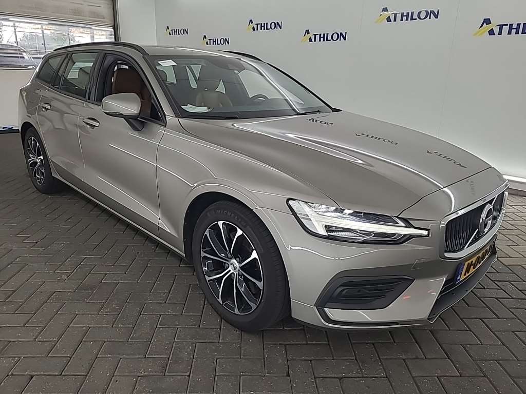 Volvo V60 B3 Momentum