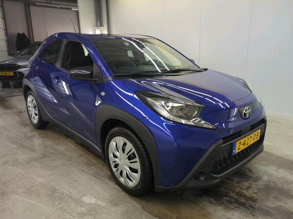 Toyota Aygo X 1.0 VVT-i Play