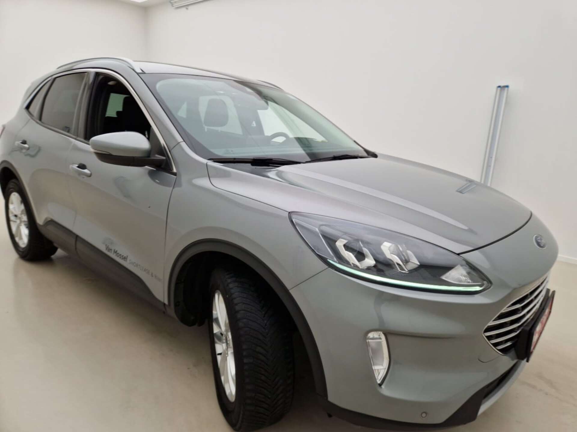 Ford Kuga 2.5 EcoBoost Titanium