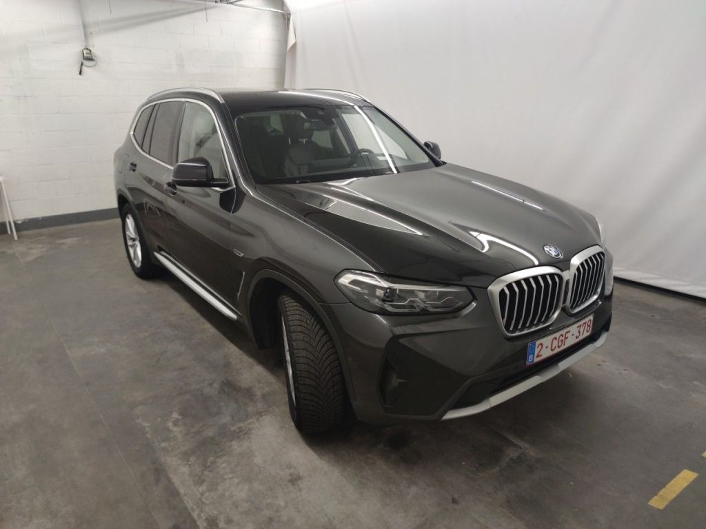 BMW X3 30e