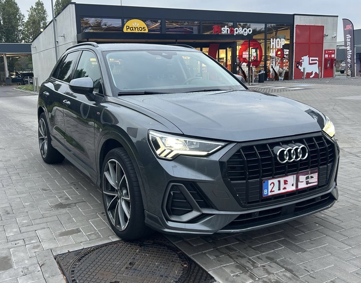 Audi Q3 35 TFSI S Line