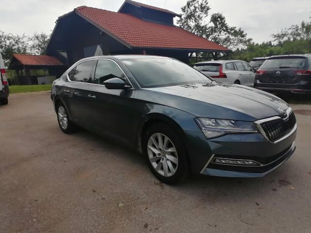 Škoda Superb 1.4 TSI