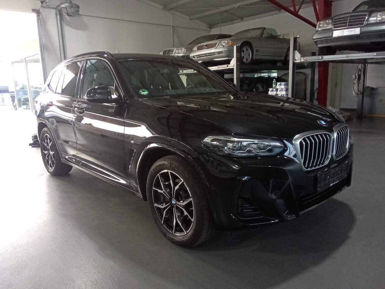 BMW X3 20i