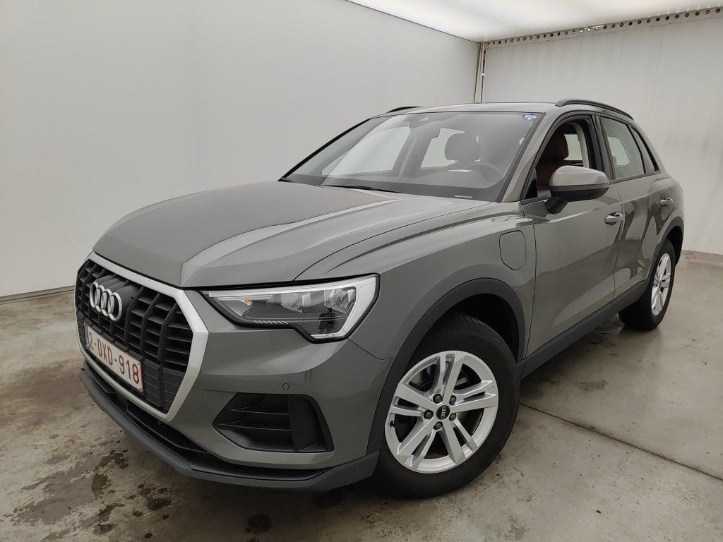 Audi Q3 45 Tfsi e S tronic 5d