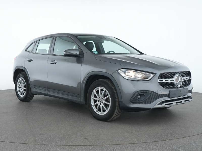 Mercedes-Benz GLA 200d
