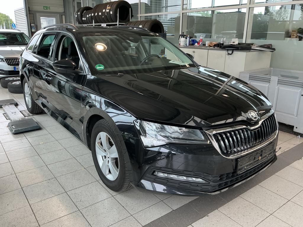 Škoda Superb Combi 2.0 TDI Ambition