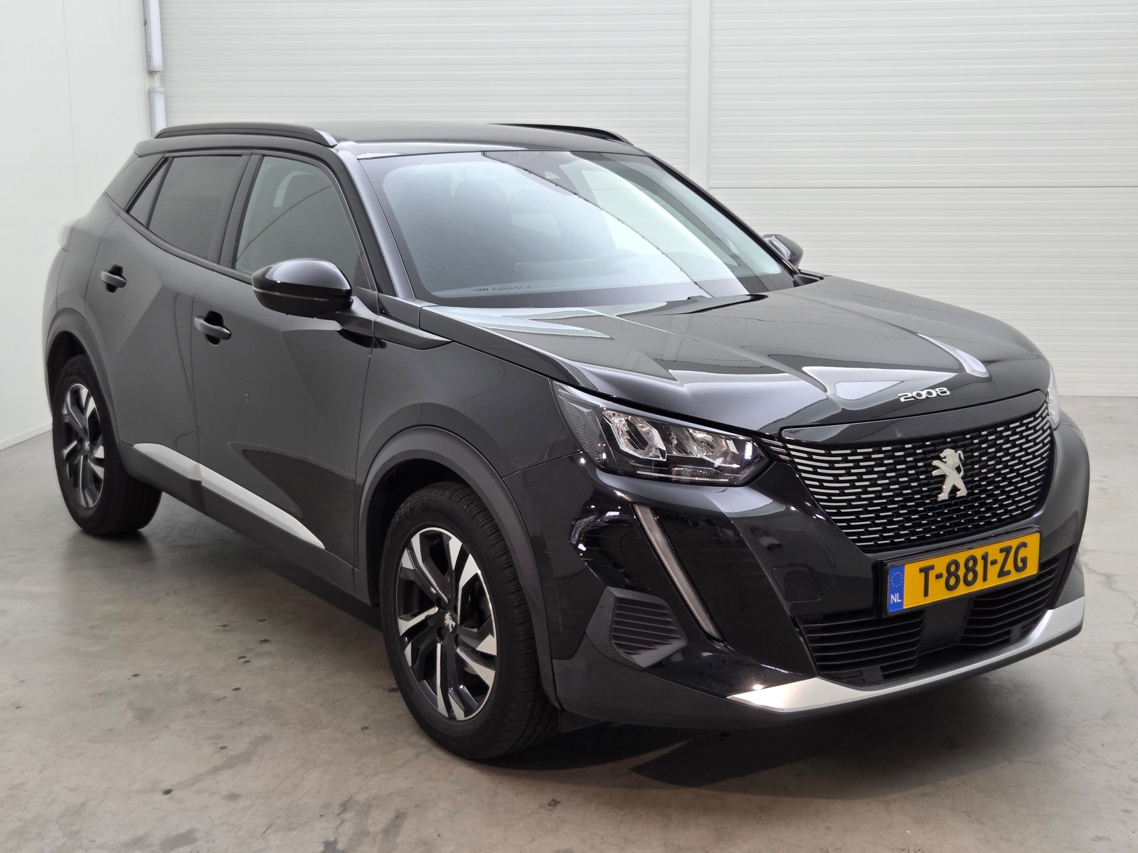Peugeot 2008 1.2i Allure Pack