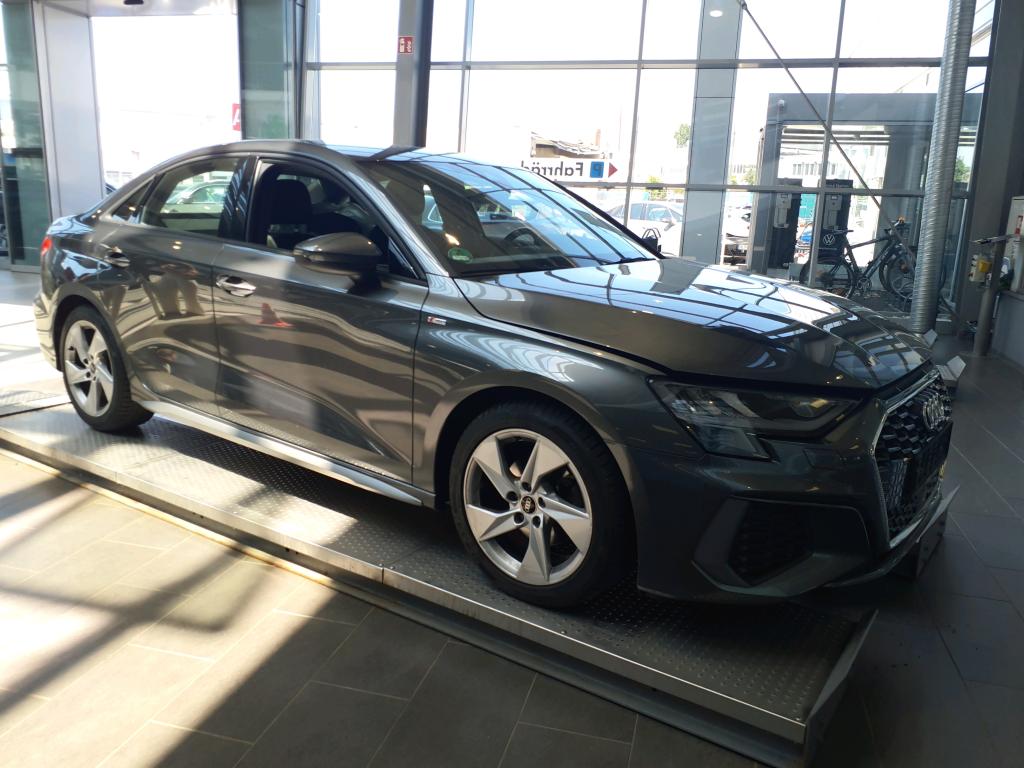 Audi A3 35 TDI S Line