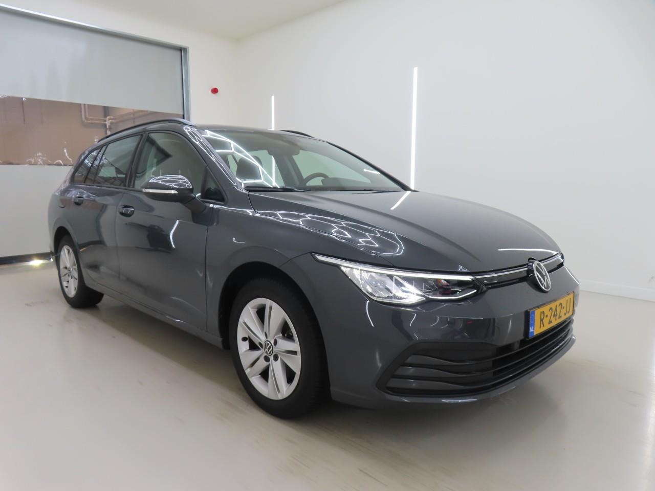 Volkswagen Golf Variant 1.0 TSI Life