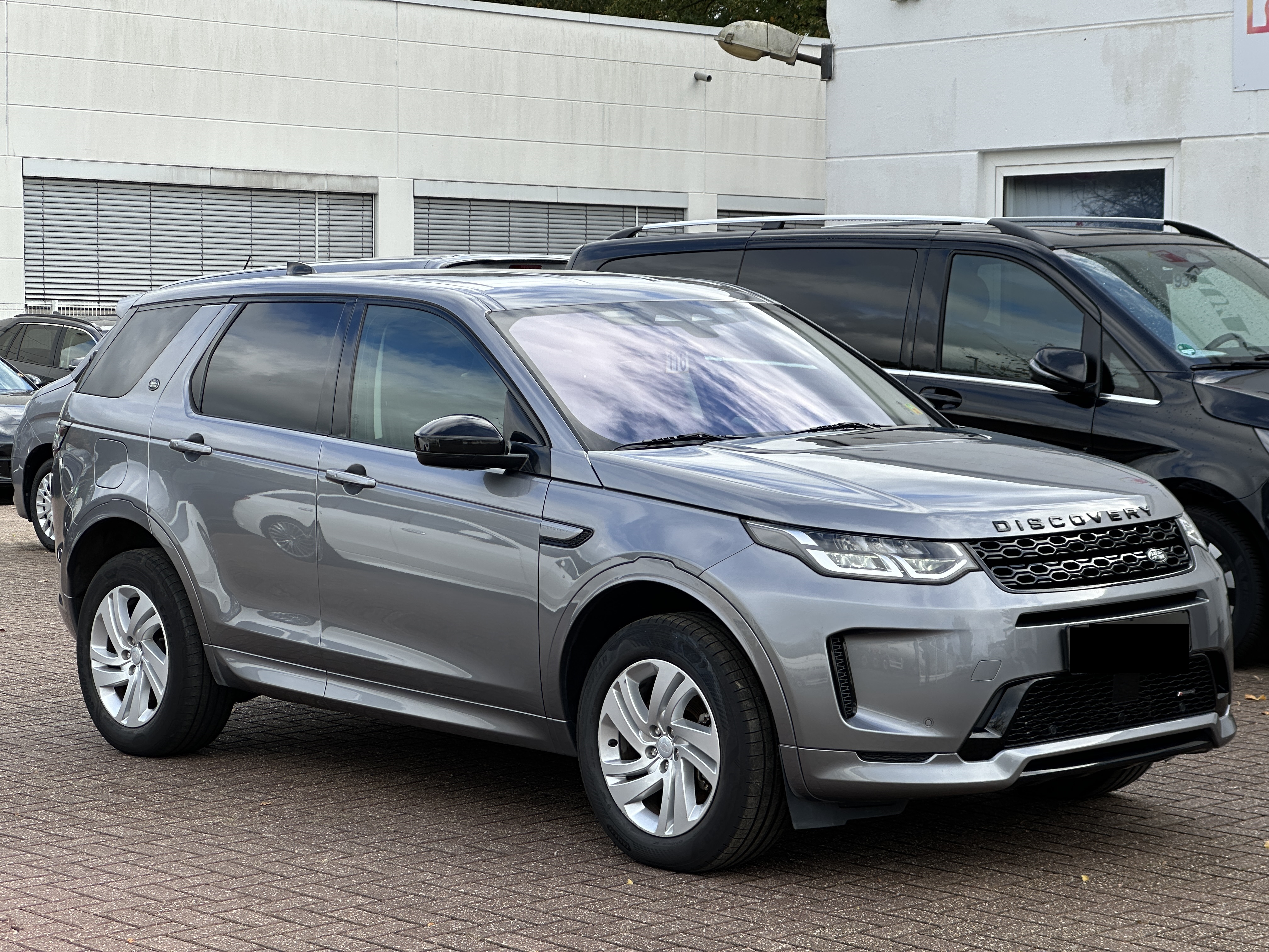 Land Rover Discovery Sport 1.5 P300e R-Dynamic S