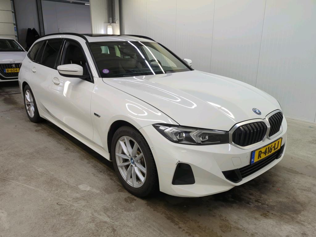 BMW 3 Series Touring 320e