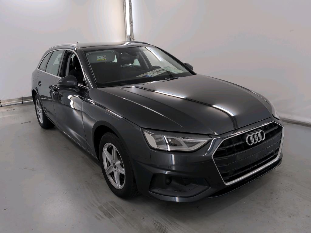 Audi A4 Avant 30 TDI Attraction