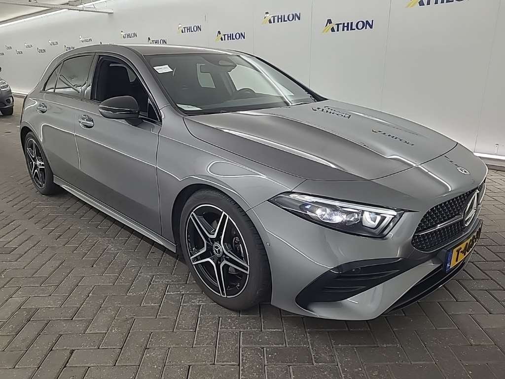 Mercedes-Benz A 180 AMG Line