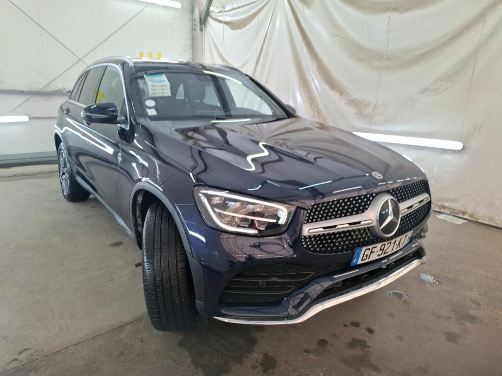 Mercedes-Benz GLC 300e AMG Line
