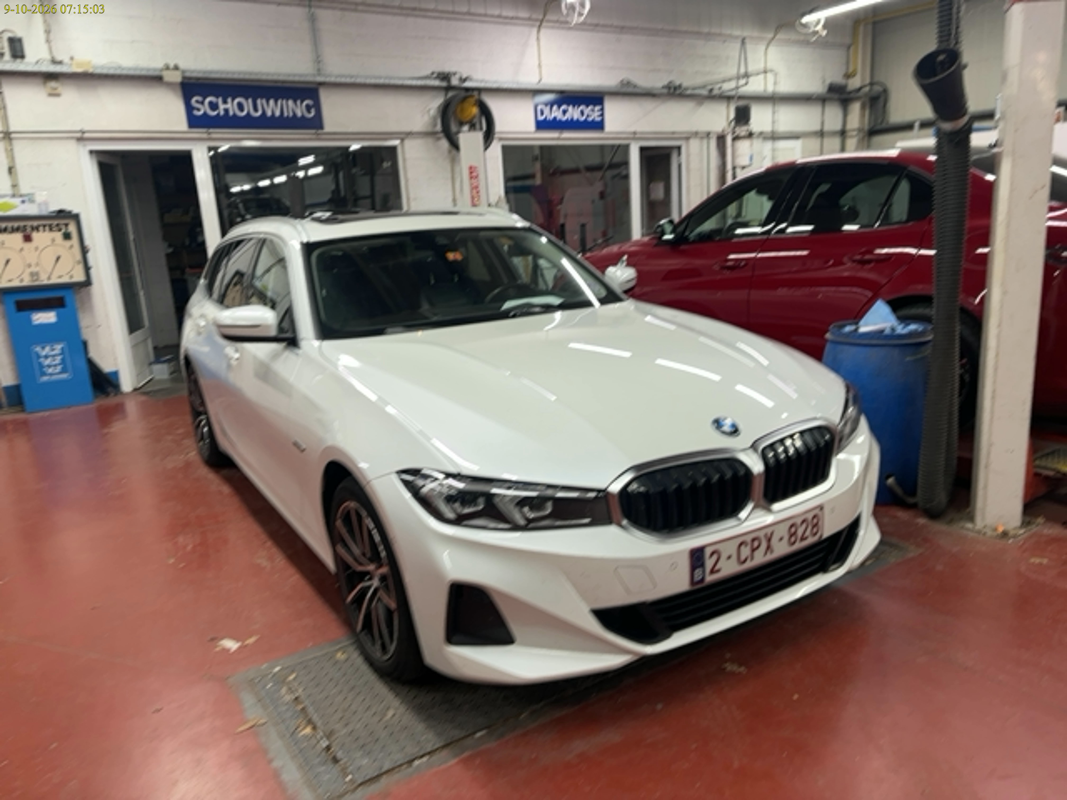 BMW 3 Series Touring 330e