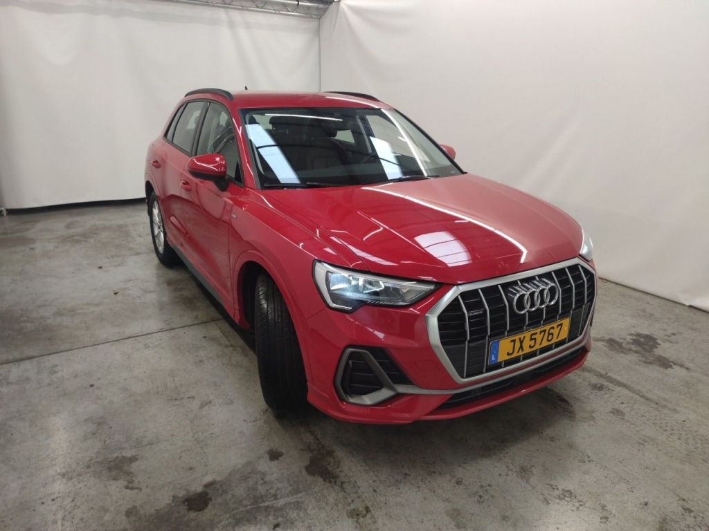 Audi Q3 40 TDI S Line