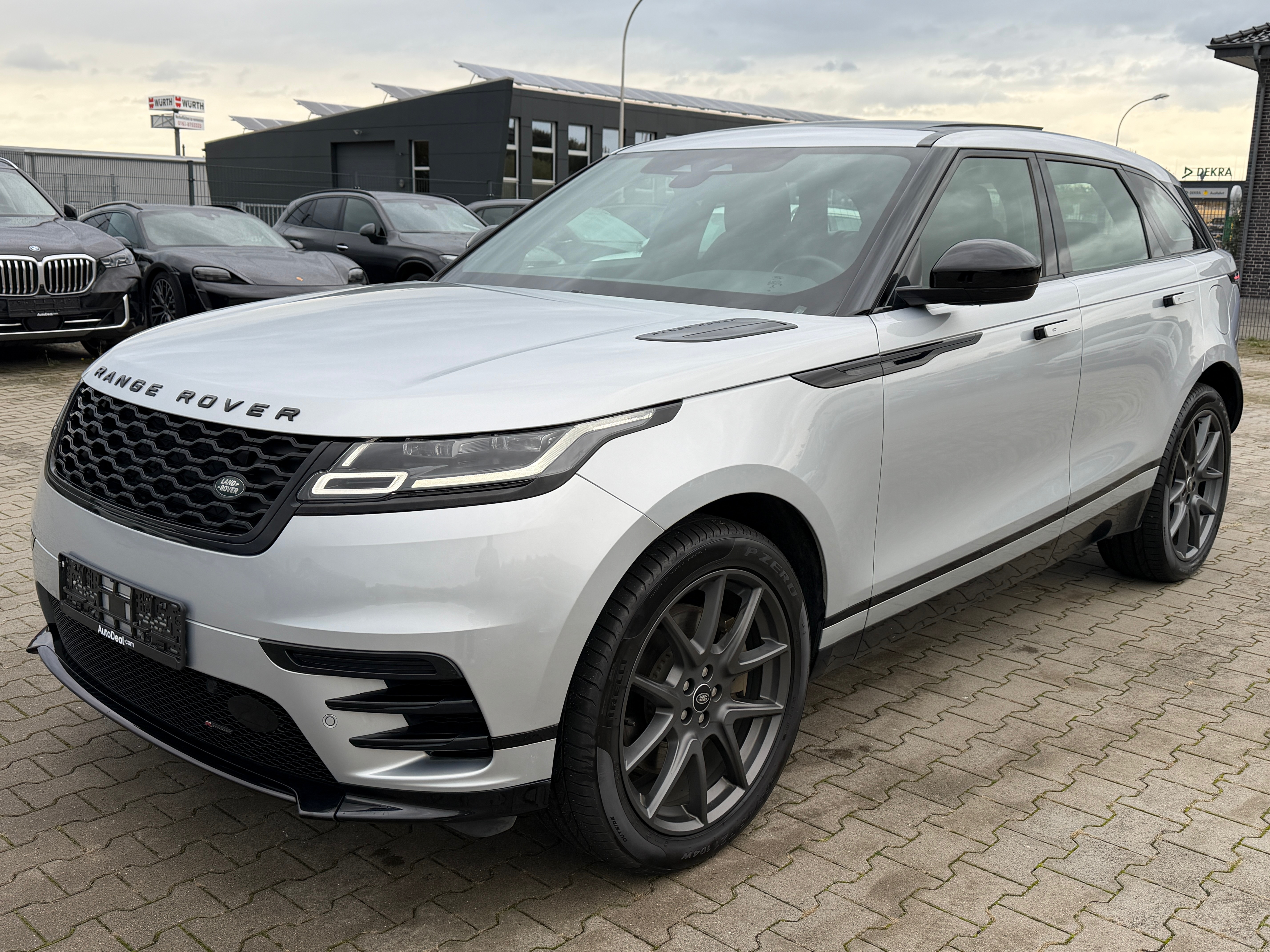 Land Rover Range Rover Velar 2.0 P400e R-Dynamic HSE