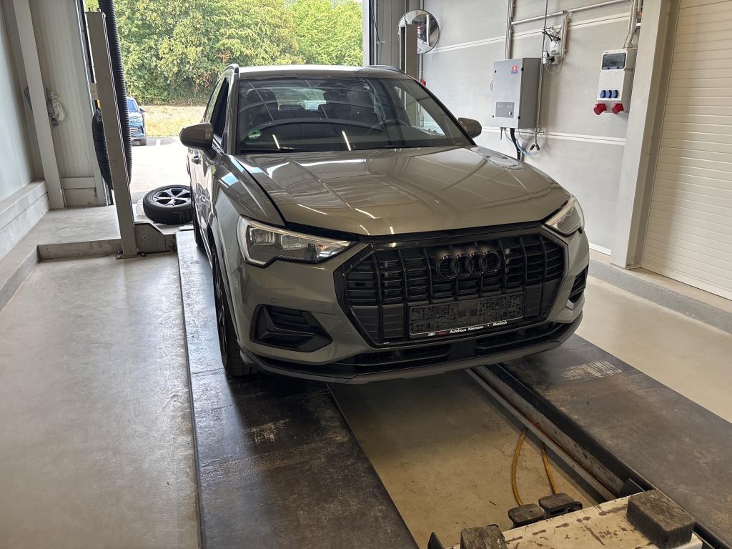 Audi Q3 35 TDI Advanced
