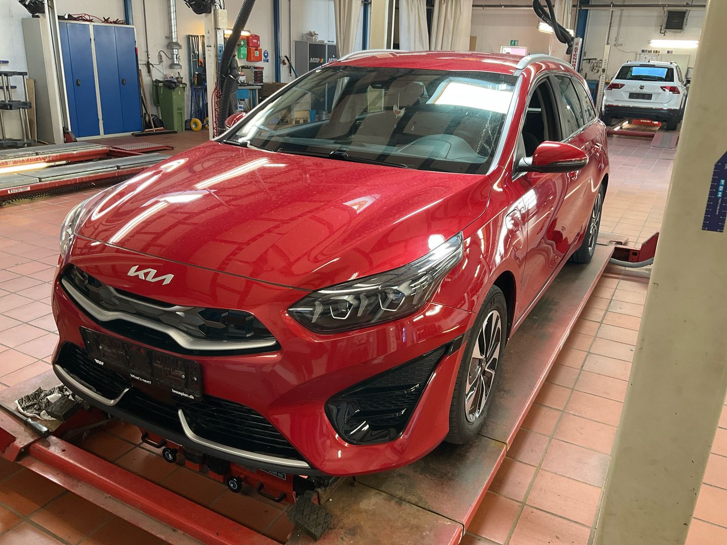 Kia Ceed 1.6 GDI Phev 141 Prestige Dct MY22 UA!' Station Wagon