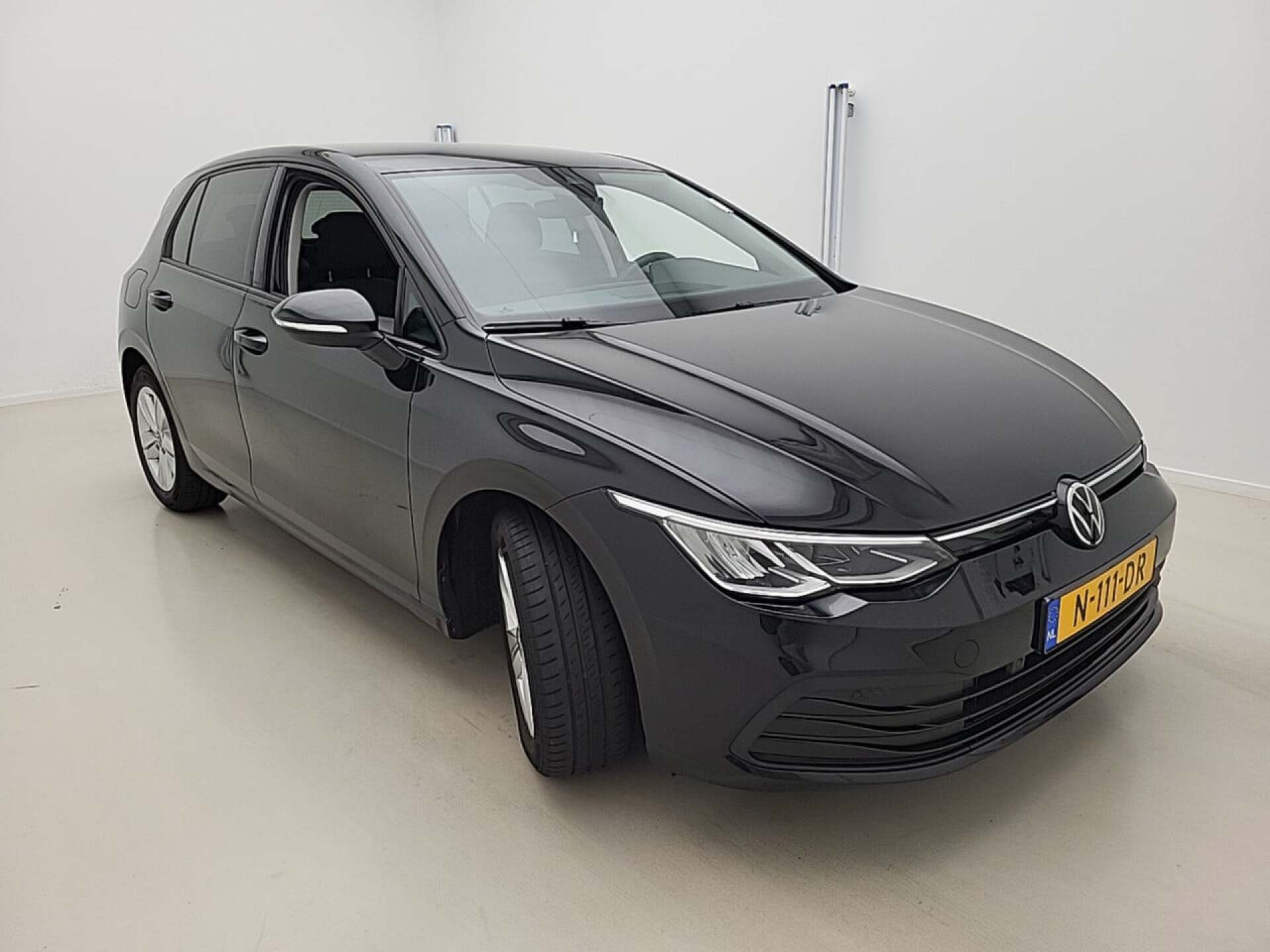 Volkswagen Golf 1.0 eTSI Life